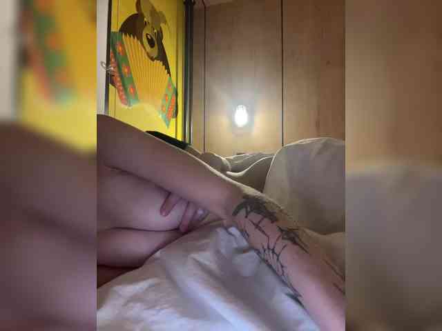 shyyyygirls webcam