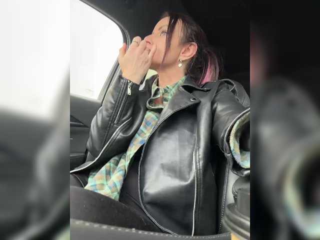 -AnnaMaria-'s BongaCams show and profile