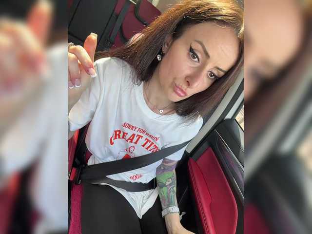 -AnnaMaria- chat room