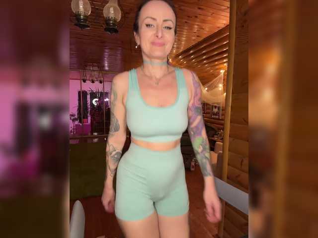 -AnnaMaria-'s BongaCams profile