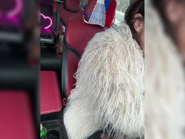 -AnnaMaria-'s BongaCams show and profile