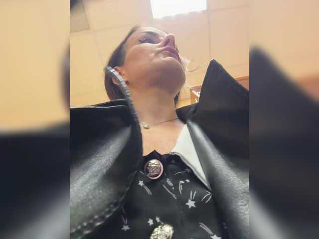 -AnnaMaria-'s BongaCams profile