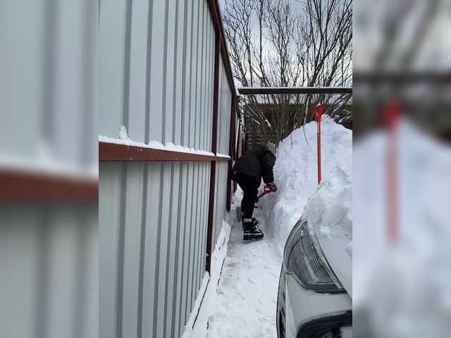 -AnnaMaria-'s BongaCams show and profile