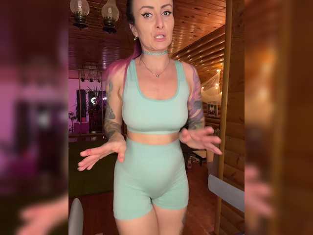 -AnnaMaria-'s BongaCams show and profile