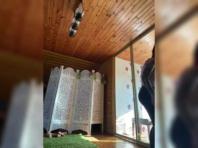 -AnnaMaria-'s BongaCams show and profile