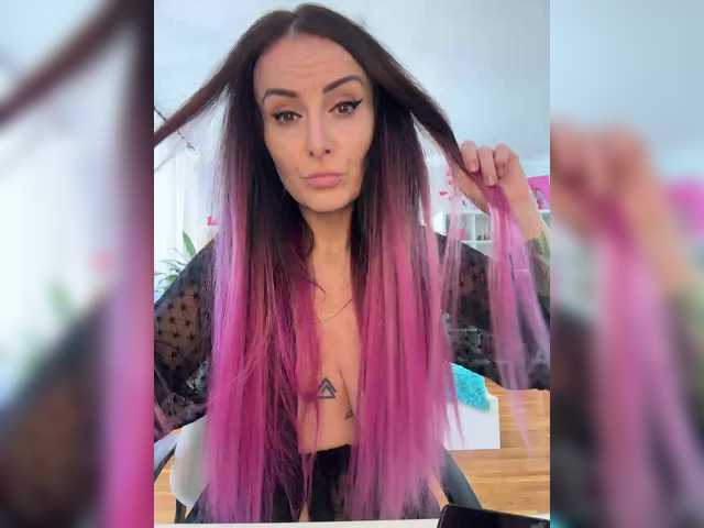 -AnnaMaria-'s BongaCams profile