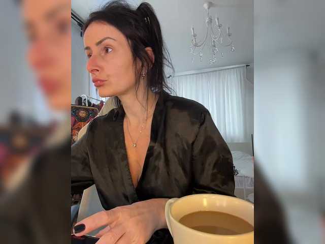 -AnnaMaria-'s BongaCams show and profile