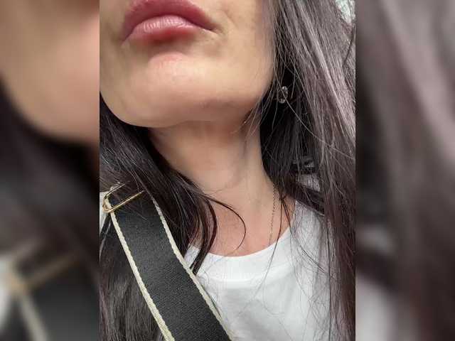  -AnnaMaria- chat room