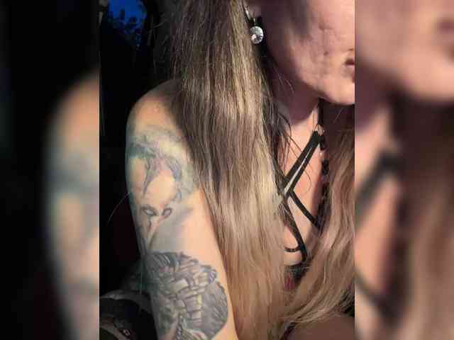 _FuckMeNow_ webcam