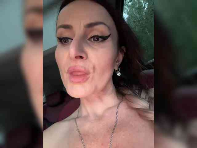 sex webcam online -AnnaMaria-