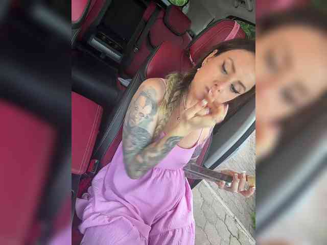 _FuckMeNow_ webcam