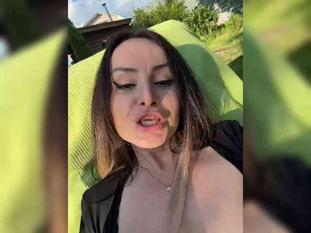 free chat room adult -AnnaMaria-