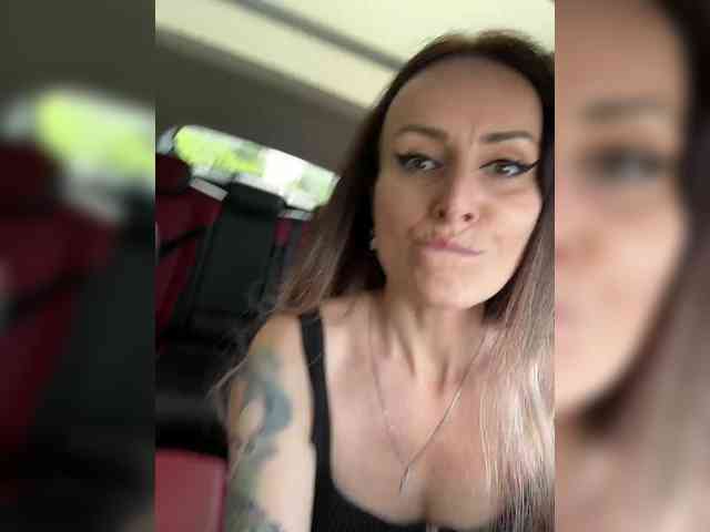 free nude chat room -AnnaMaria-
