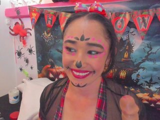 charlotte-111 Porn Show