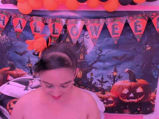 charlotte-111 webcam