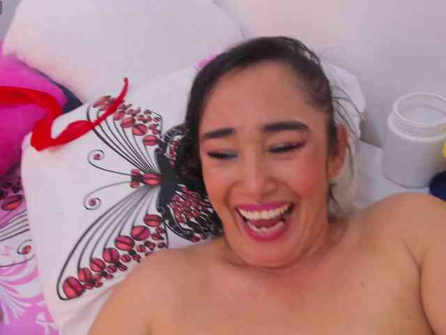 charlotte-111 webcam