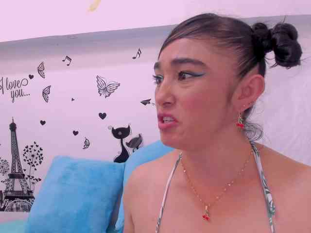 charlotte-111 webcam