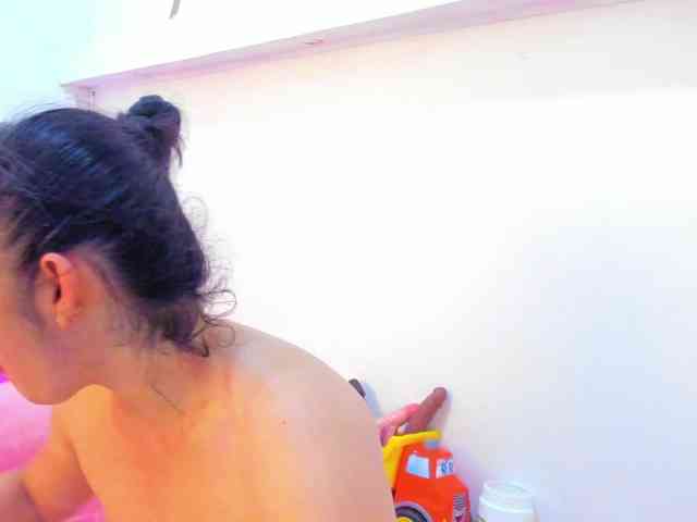 charlotte-111 webcam