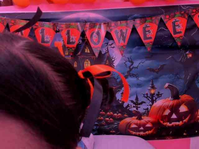 charlotte-111 webcam