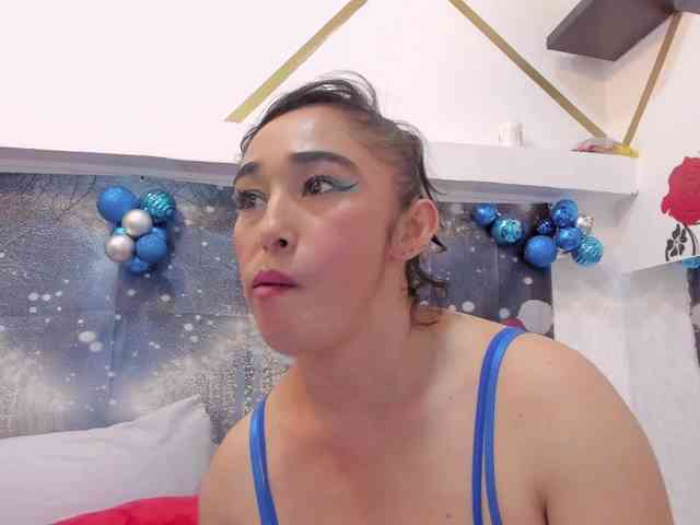 charlotte-111 webcam