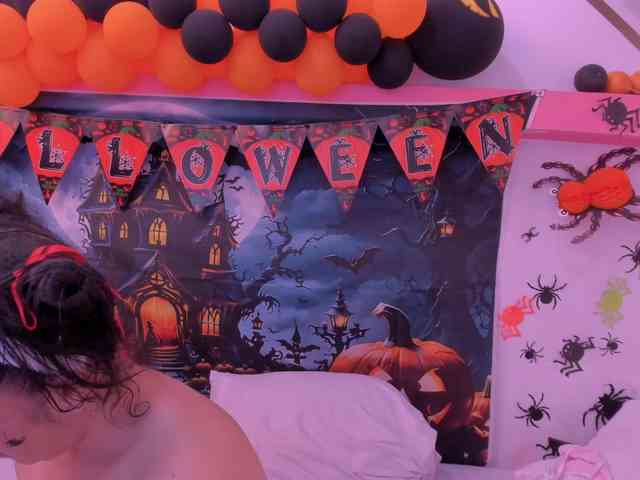 charlotte-111 webcam