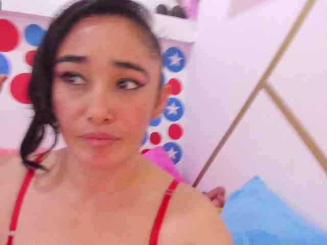 charlotte-111 webcam