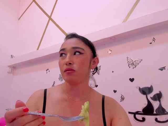 charlotte-111 webcam