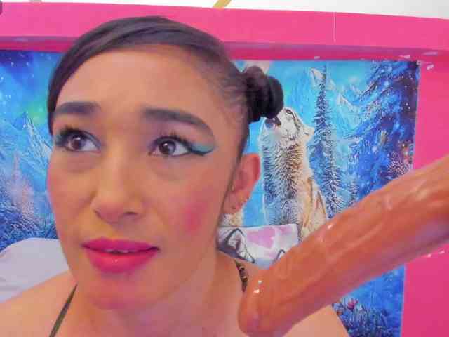 charlotte-111 charlotte-111