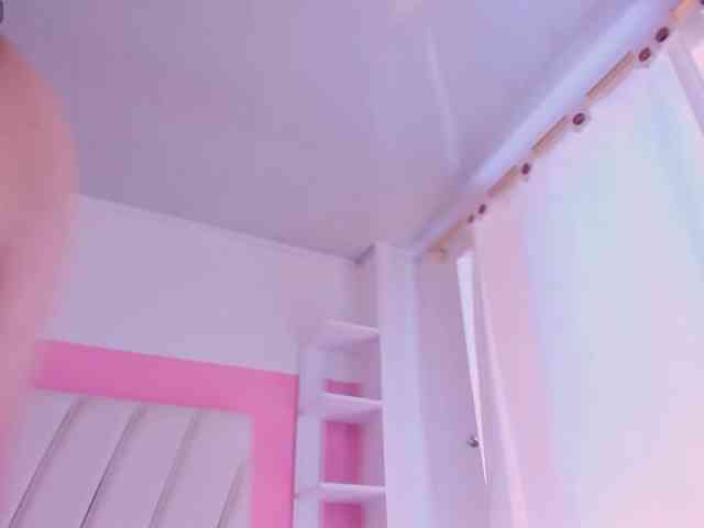 charlotte-111 webcam