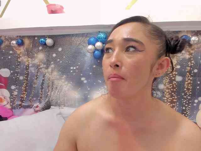 charlotte-111 charlotte-111