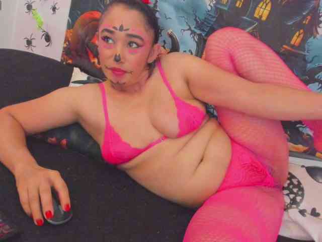 charlotte-111 webcam