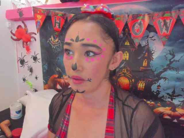 charlotte-111 webcam