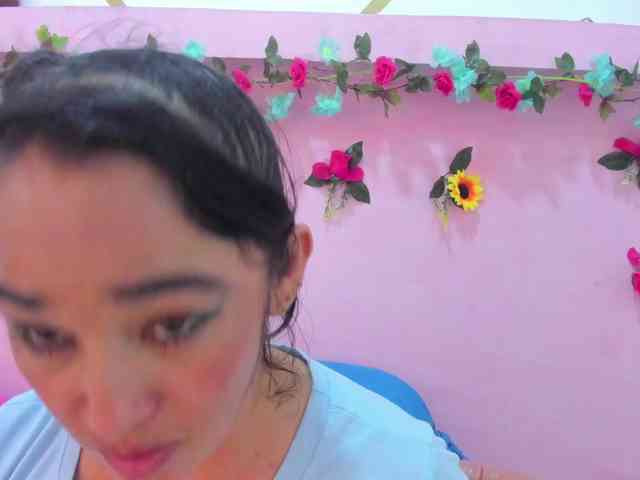 charlotte-111 webcam