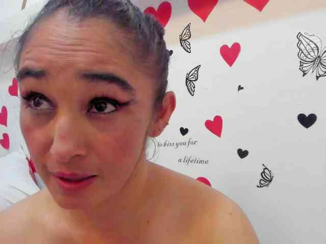 charlotte-111 webcam