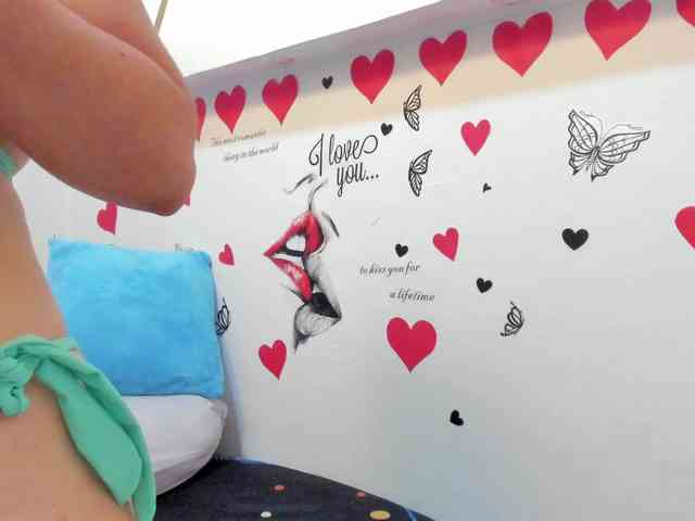 charlotte-111 webcam