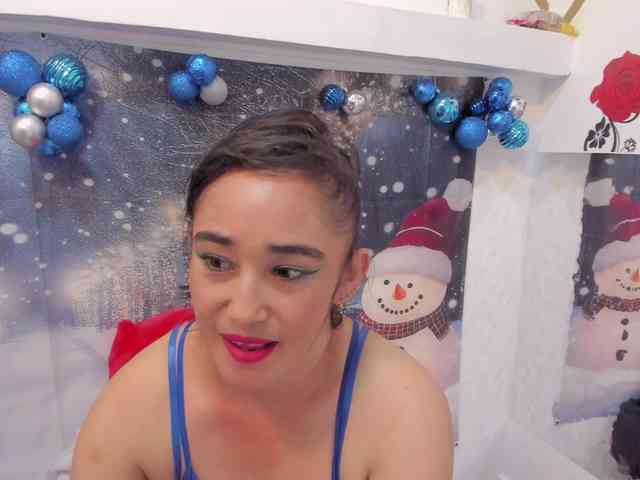 charlotte-111 webcam