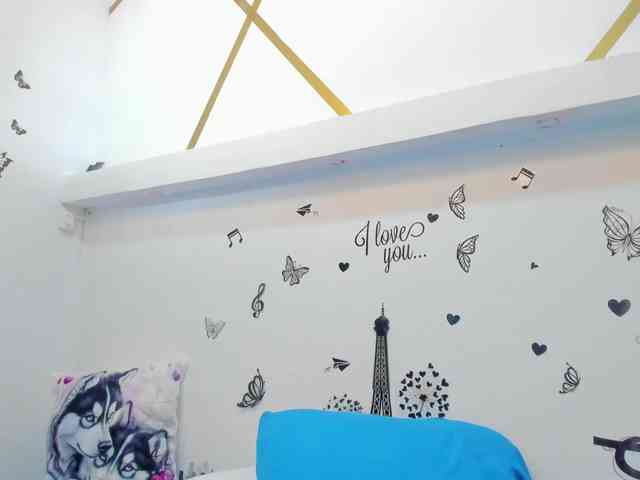 charlotte-111 webcam