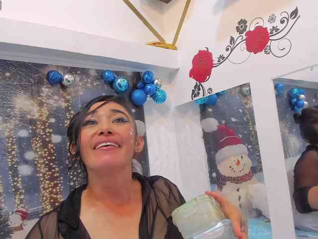 charlotte-111 charlotte-111