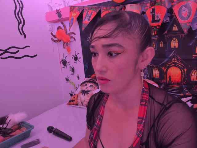 charlotte-111 webcam