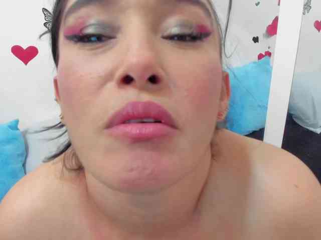 charlotte-111 webcam