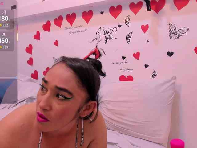 charlotte-111 webcam