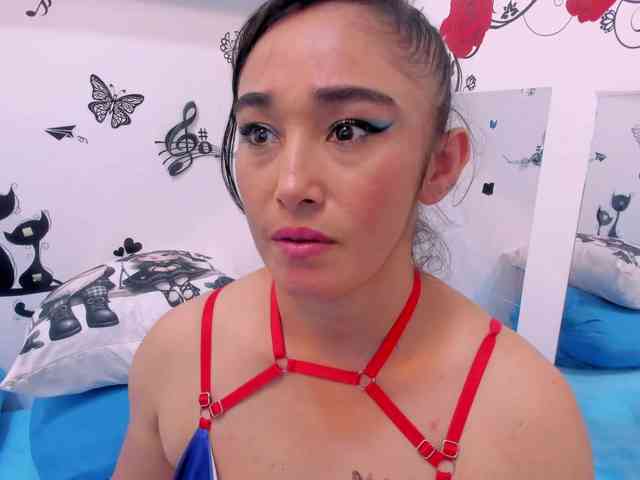 charlotte-111 webcam