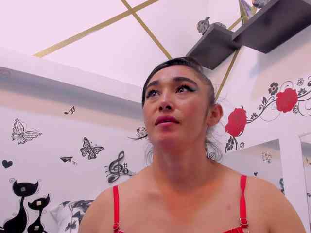 charlotte-111 webcam