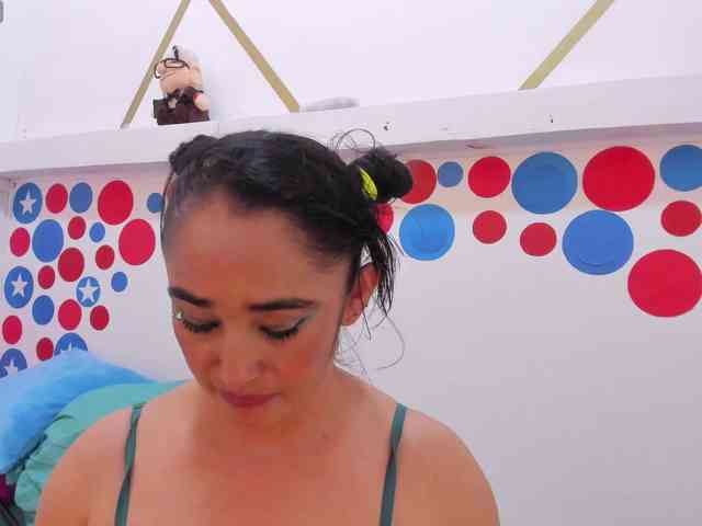 charlotte-111 webcam