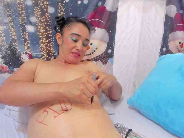 charlotte-111 webcam