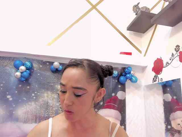 charlotte-111 charlotte-111