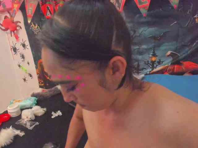 charlotte-111 webcam