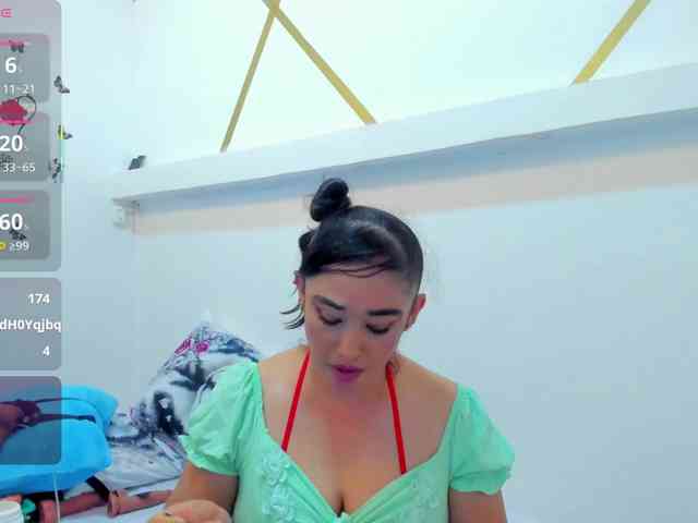 charlotte-111 webcam