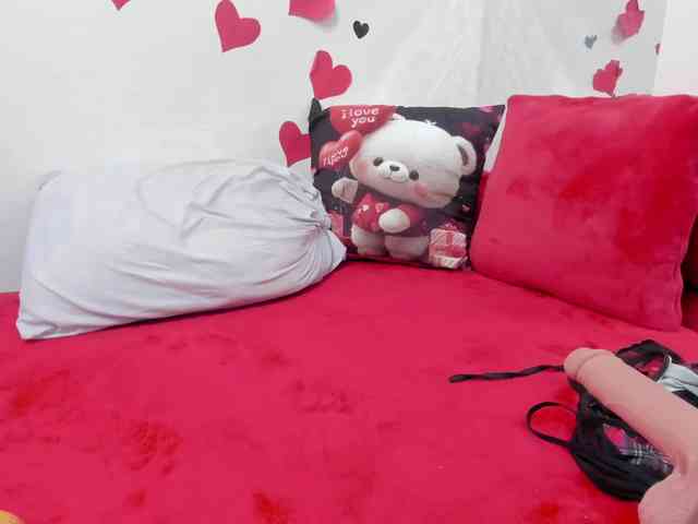 charlotte-111 webcam