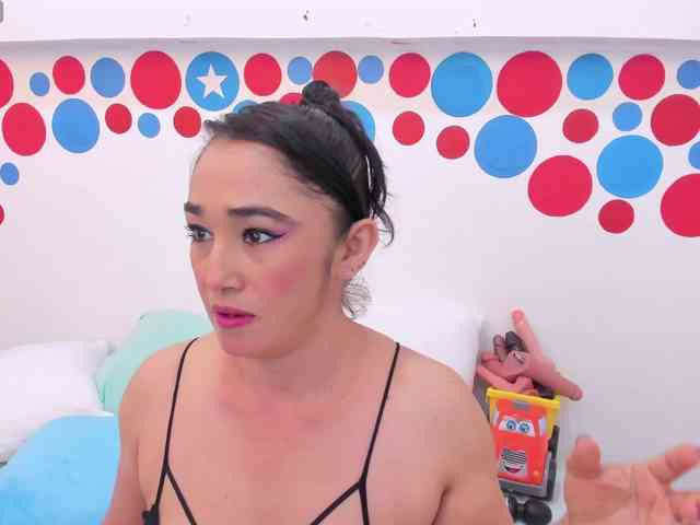 stranger chat Charlotte-111